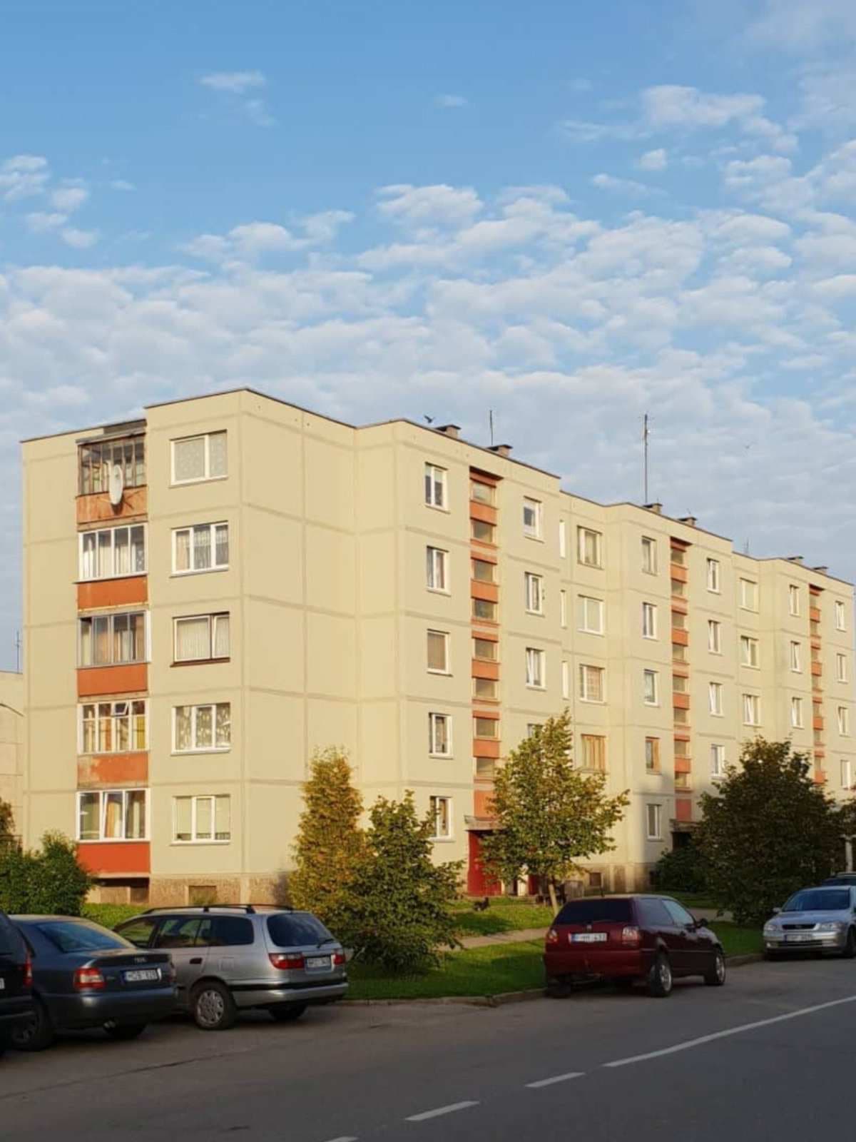 Fasadų dažymas aukštyje